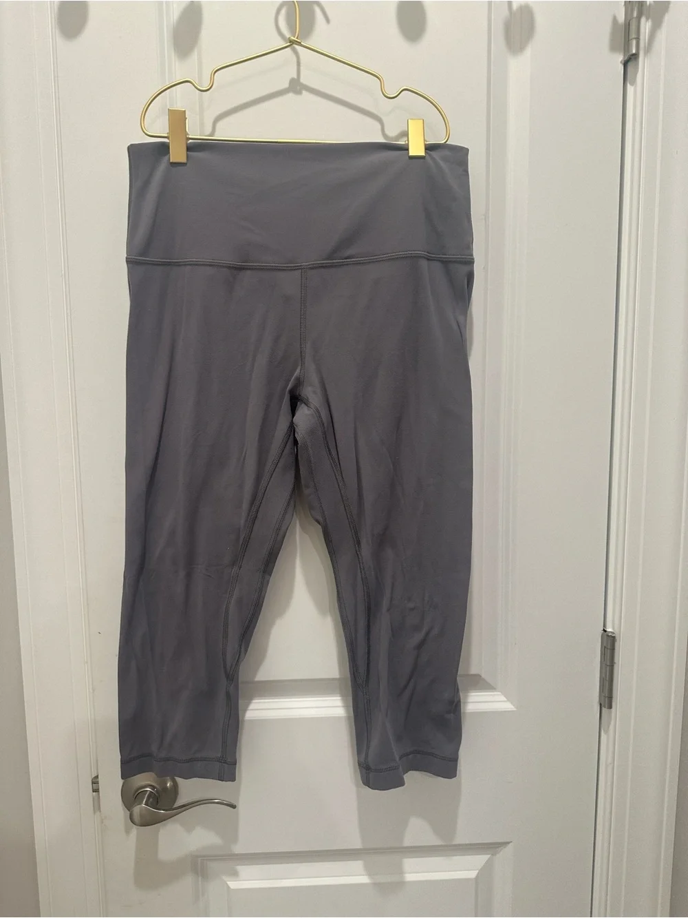 lululemon athletica Gray Cropped Leggings